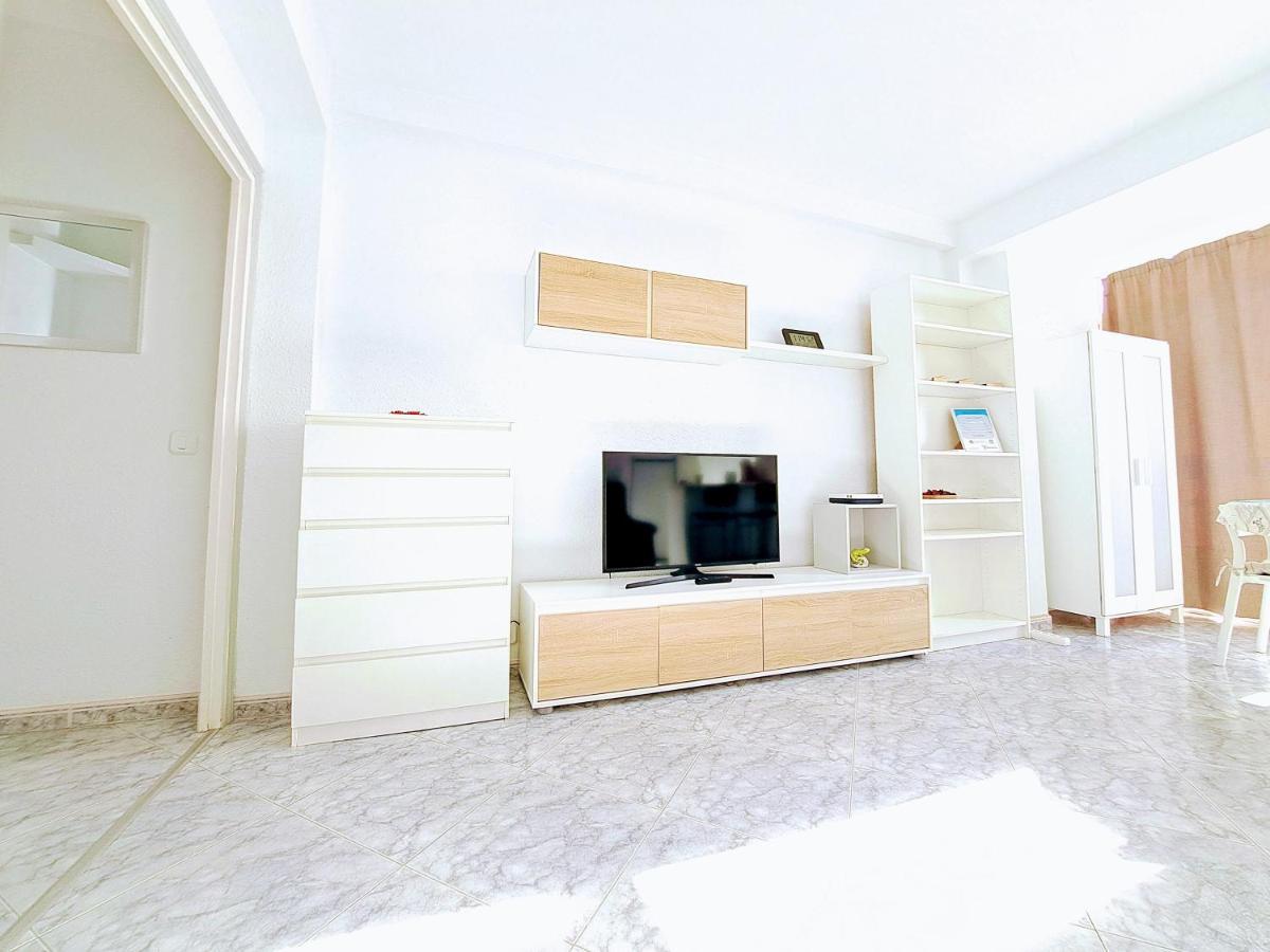 Ferienwohnung Sea Breeze Estepona Exterior foto