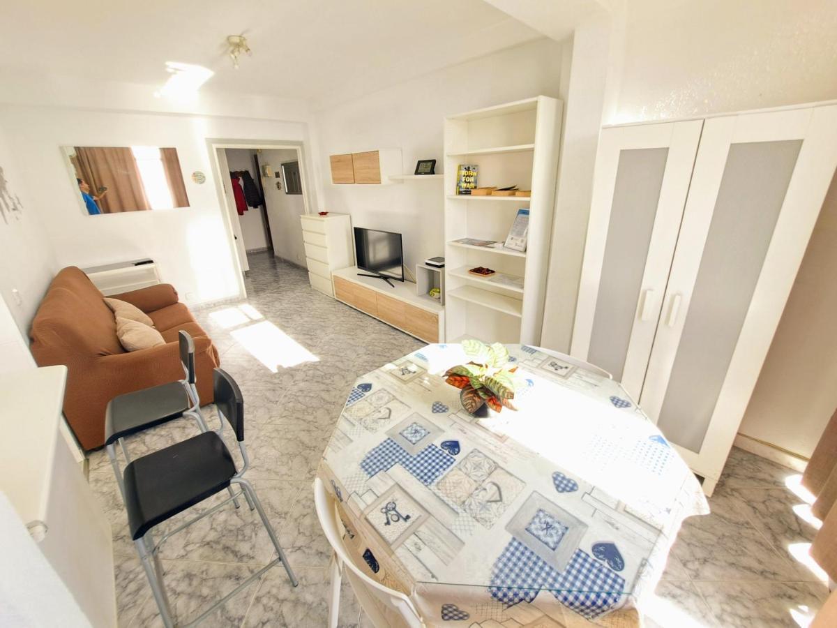 Ferienwohnung Sea Breeze Estepona Exterior foto